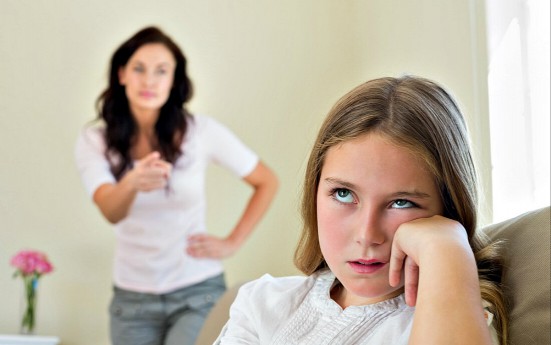 Неуважительное отношение детей к родителям - как исправить