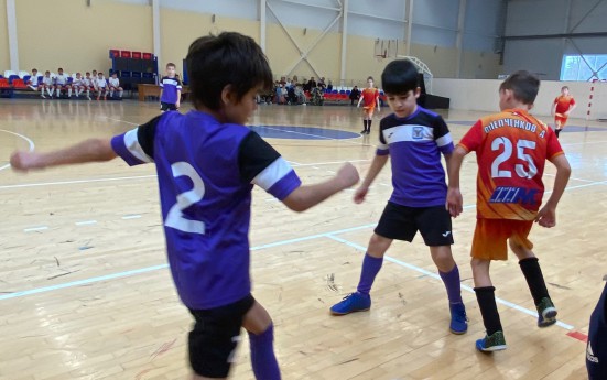 Мосальские футболисты - вторые в турнирных таблицах своих групп