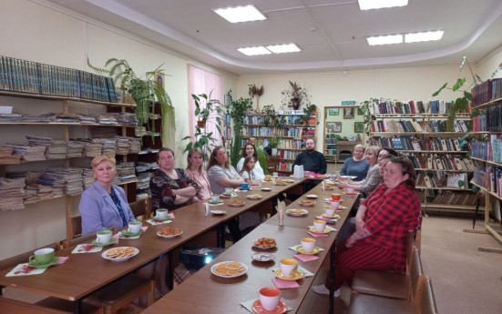 В международный День семьи в мосальской районной библиотеке прошел «круглый стол»