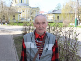 Александр Подвязников из Мосальского района хранит память об отце