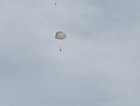 «Медовый спас» мосальскими парашютистами был отмечен в небе