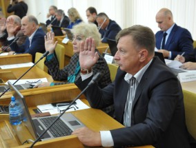 Депутаты поддерживают Президента  и продолжат помогать армии  и жителям Донбасса