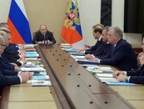 Владимир Путин заявил о давлении третьих стран на партнеров России в военной сфере